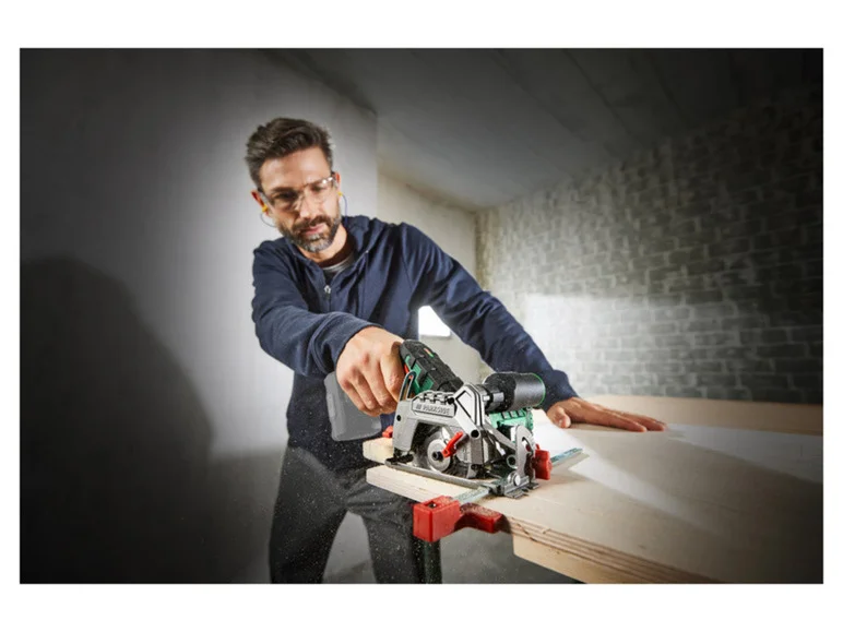 PARKSIDE® Scie circulaire + batterie + chargeur + lames de scie