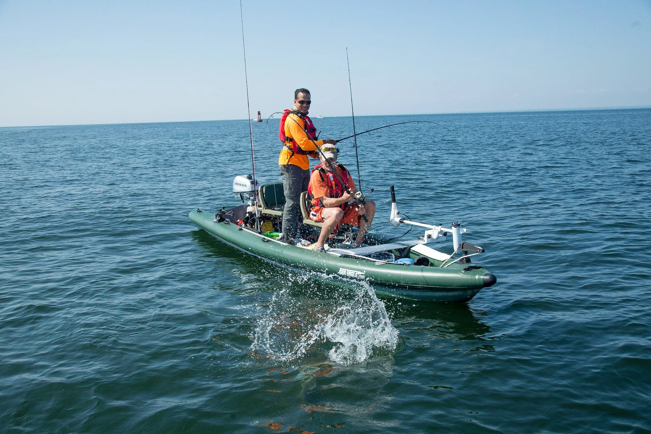 Sea Eagle FSK16 Inflatable FishSkiff 16 Frameless Fishing Boat - Solo Startup Package