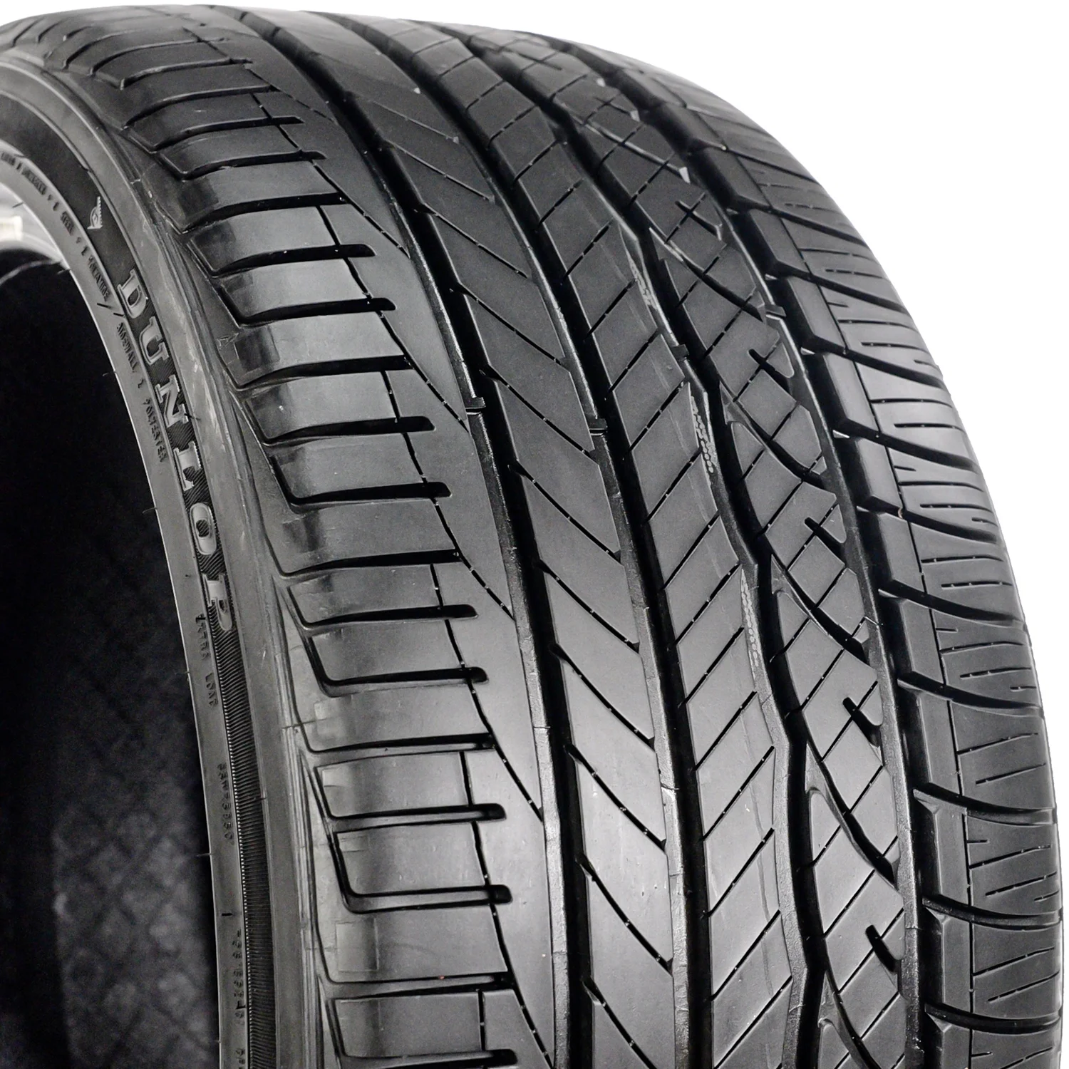 Dunlop Conquest Sport A/S 245/45R17 95Y High Performance All Season Tire